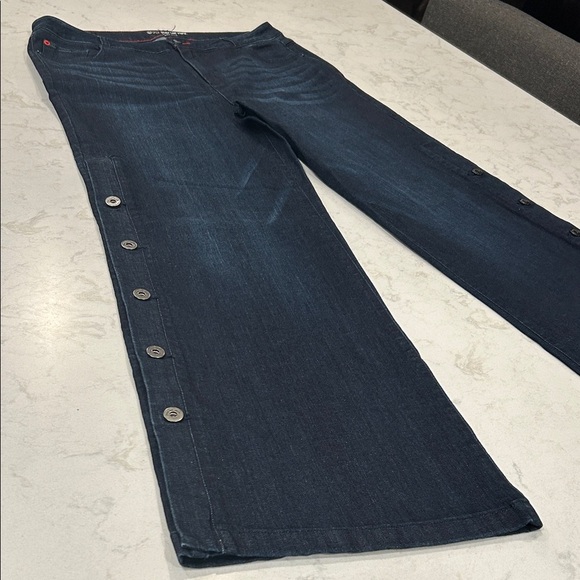 Peace Love World Regular Wide Leg Jeans with Side Buttons Womens Dark Blue Jeans - Picture 6 of 16